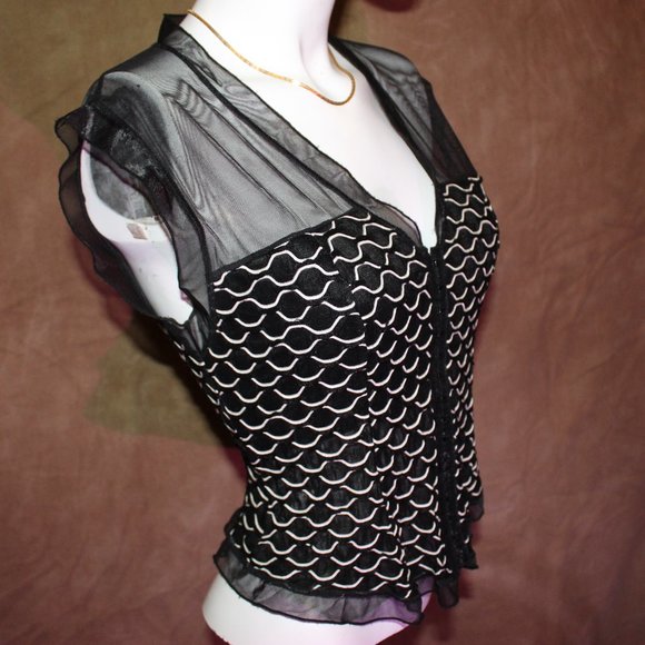 Vintage Fishtail Shirt - Picture 4 of 7